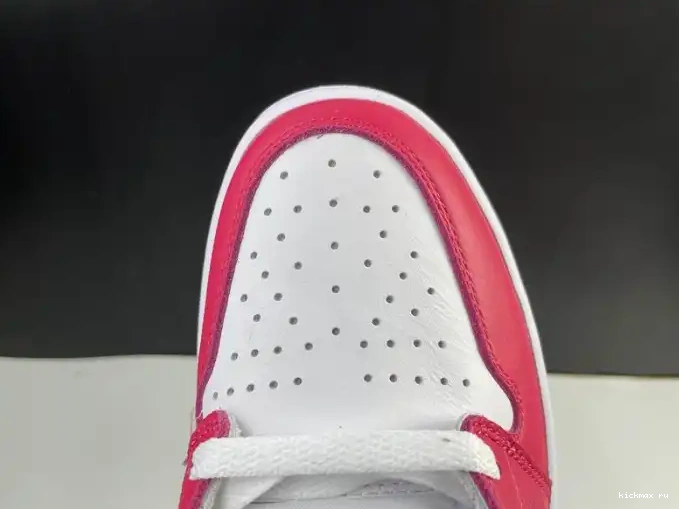 Rep 1 Red 555088-603 Fusion Jordan High Air OGLight 0519